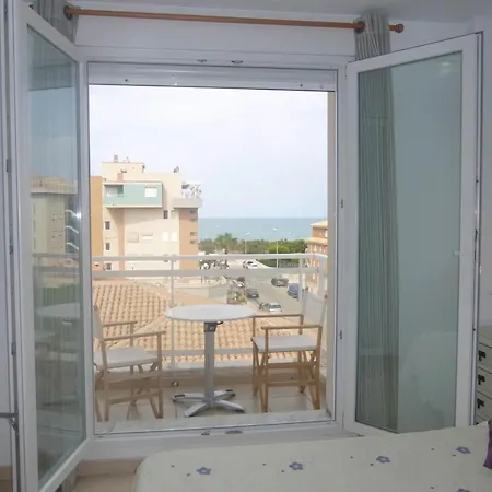 Ozieri Con Piscina Y Vistas Al Mar